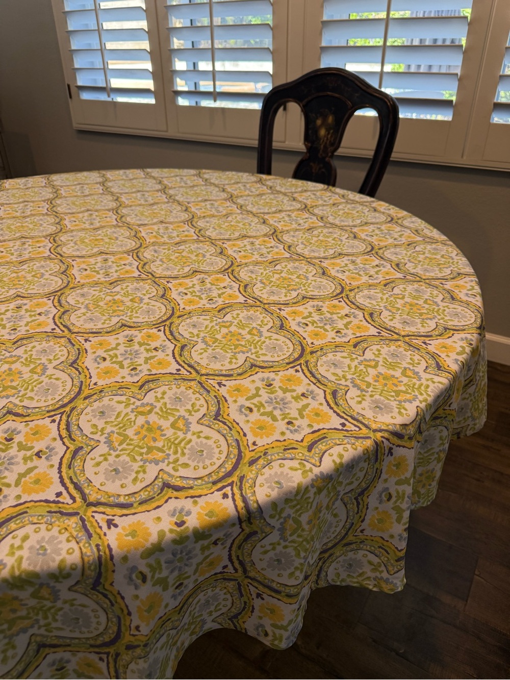 Floral Tile Print Tablecloth in Yellow and Green